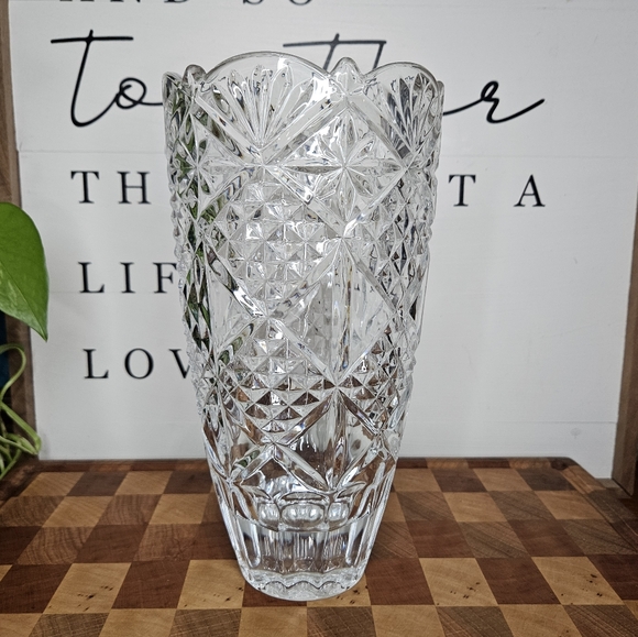 Vintage BOHEMIAN CZECH Cut Crystal Vase 9.75" - Picture 12 of 15